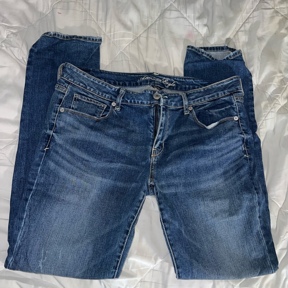 EUC American Eagle skinny jeans 14